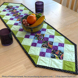 English Garden Table Runner
